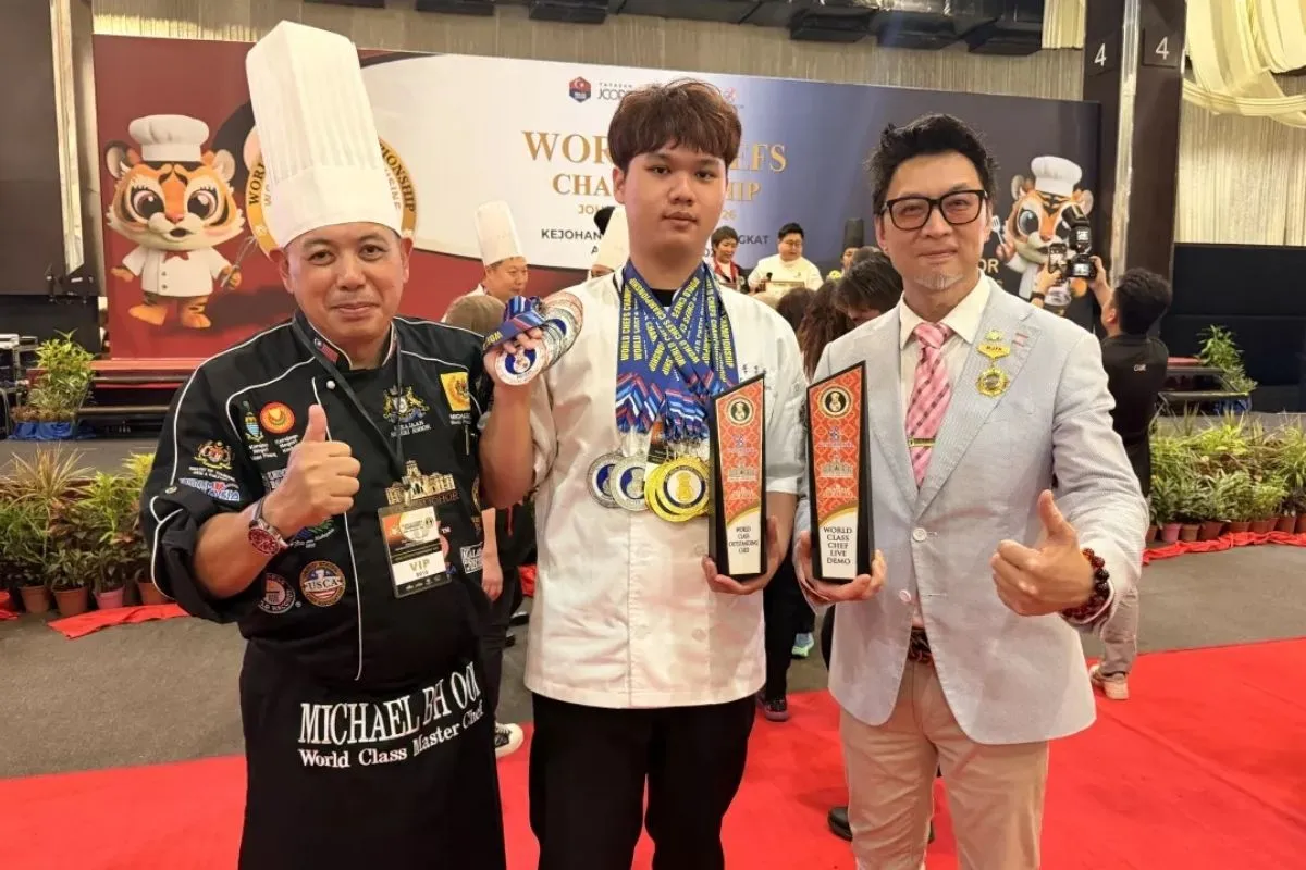 Tainan Chef Lee Yu-Lin Receives WCC Outstanding Chef Award for Traditional Street Food